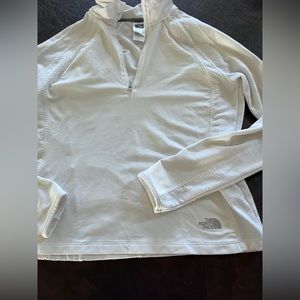 Medium North Face Women’s Active Top